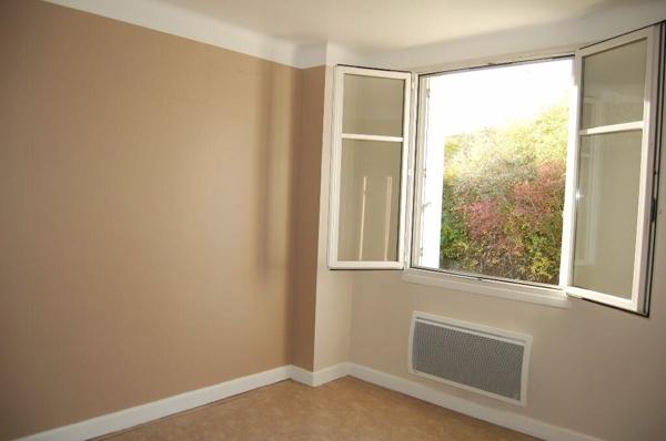 Appartement à louer    3 pièces •  Saint-Satur