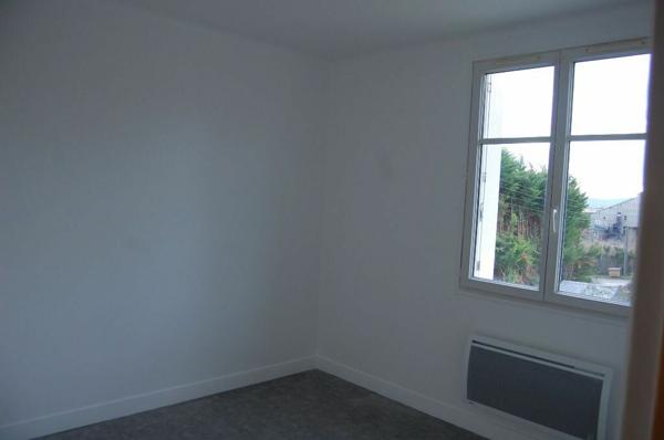 Appartement à louer    3 pièces •  Saint-Satur