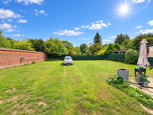 Maison CHAUMONT EN VEXIN 6 pièce(s) 130 m2 + TERRAIN 620 M²