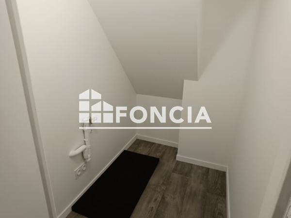 Location Appartement 3 pièces 63.5 m² - Bruyeres Et Montberault 02860