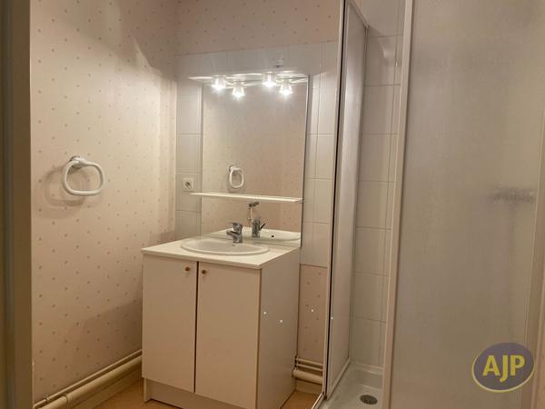 Location appartement Nozay : 528 € - AJP Immobilier Nort-sur-Erdre