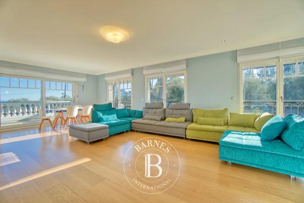 Antibes, Villa 4 Chambres -  300 m² à vendre