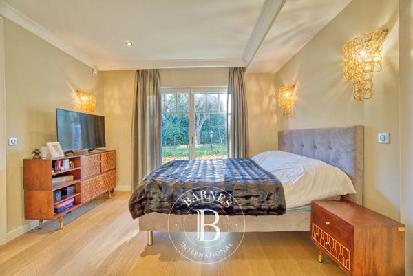 Antibes, Villa 4 Chambres -  300 m² à vendre