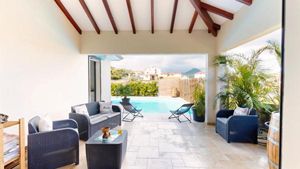 Maison neuve, 3 chambres, piscine, 674 m²