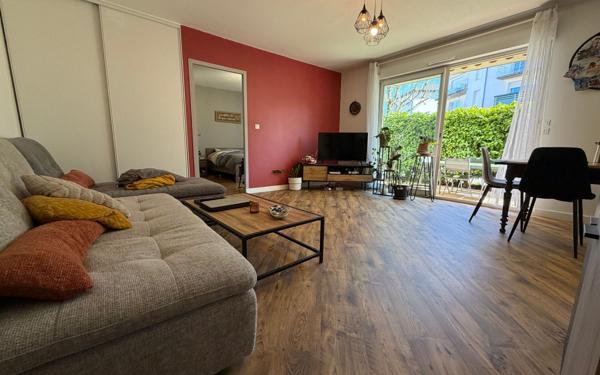 Appartement à vendre    2 pièces • 49,06 m2 Onet-le-Château