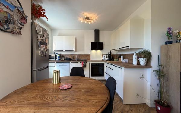 Appartement à vendre    2 pièces • 49,06 m2 Onet-le-Château