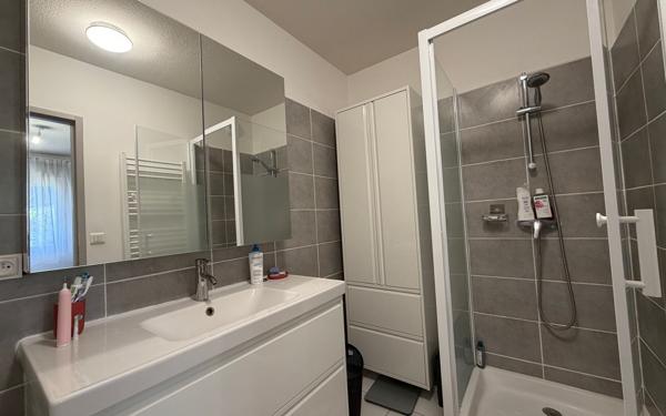 Appartement à vendre    2 pièces • 49,06 m2 Onet-le-Château