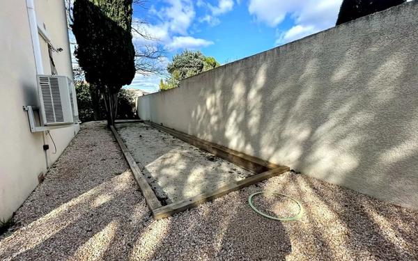 Maison à vendre    5 pièces • 114 m2 La Calmette