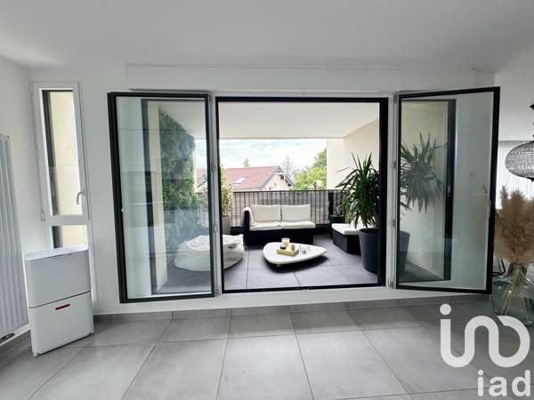 Appartement 5 pièces de 125 m² à Gex (01170)