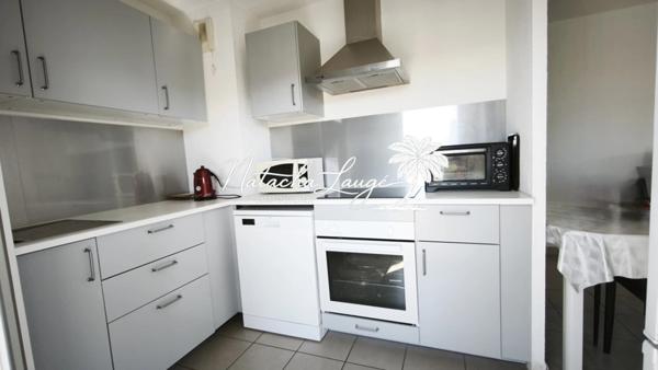 T3 lumineux avec balcon – Dernier étage – Vue colline – Châteauneuf-les-Martigues