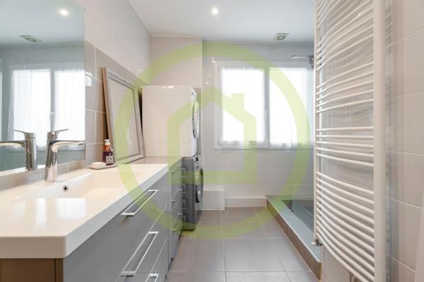 Appartement à TOULON (83100)