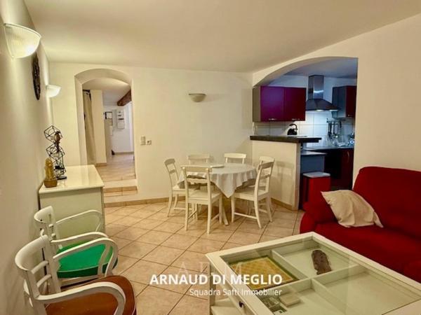 Très joli appartement T3 au cour de la citadelle