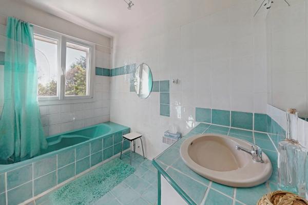 Maison familiale à vendre à FUVEAU (13)