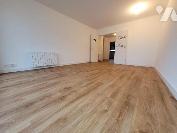 BOULOGNE SUR MER, Appartement - EXCLUSIVITE - A proximité des commerces, écoles et transports, ...