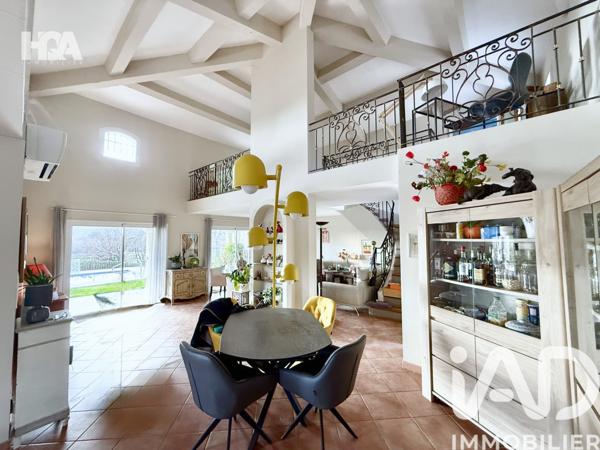 Maison à vendre 8 pièces 165 m² Solliès-Pont
