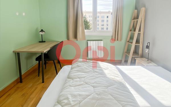 Appartement à louer    3 pièces • 52,74 m2 Lyon 8