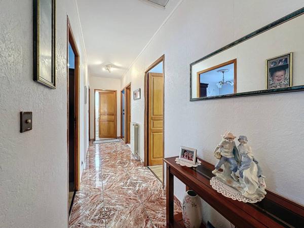 Maison à vendre 9 pièces de 212 m²