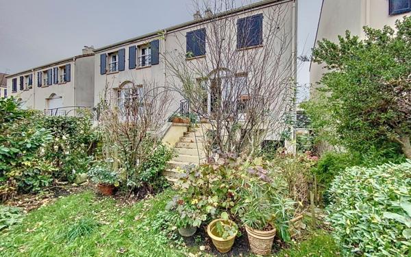 Maison à vendre    5 pièces • 135 m2 Châtillon