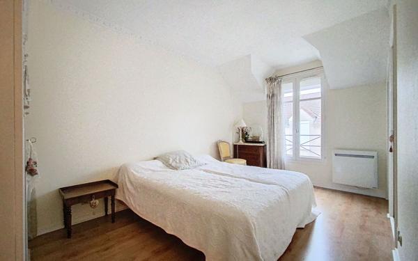 Maison à vendre    5 pièces • 135 m2 Châtillon