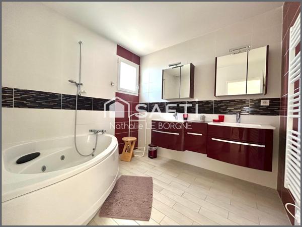 Très belle villa 4 chambres avec piscine