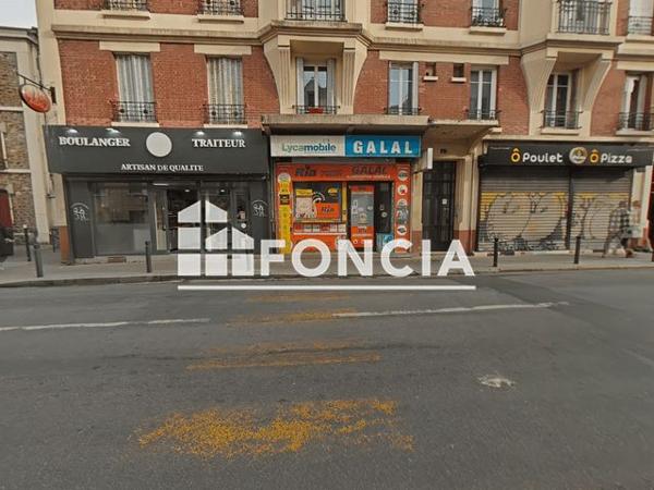 Location Local commercial 2 pièces 55 m² - 37 RUE DANIELLE CASANOVA Saint-denis 93200