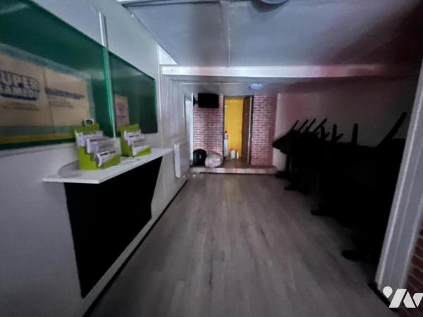 Local professionnel Bar-Tabac et appartement attenant