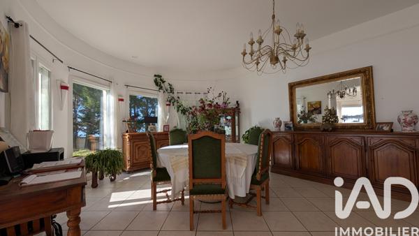Maison à vendre 4 pièces 132 m² Saint-Louis-de-Montferrand