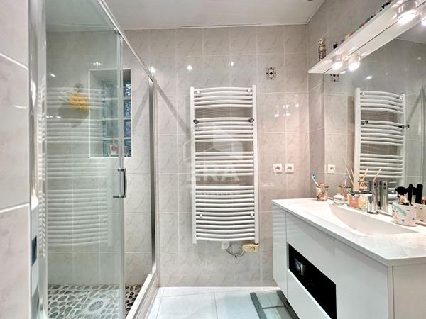 À vendre : Longère rénovée de 150m² à Saint-Pierre-lès-Nemours