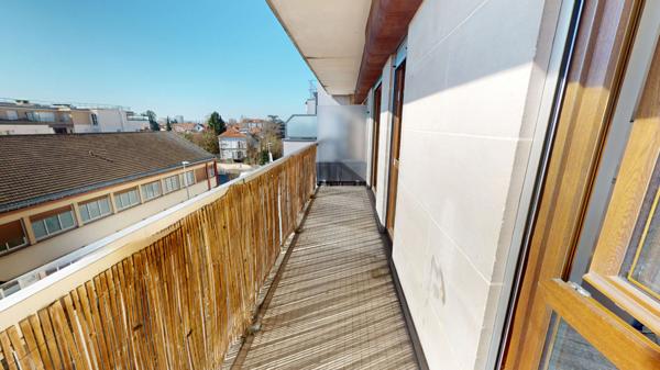 VILLEMOMBLE, Studio de 24m2