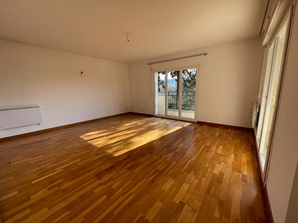 Appartement Saint Remy Les Chevreuse 3 pièce(s) 80 m2