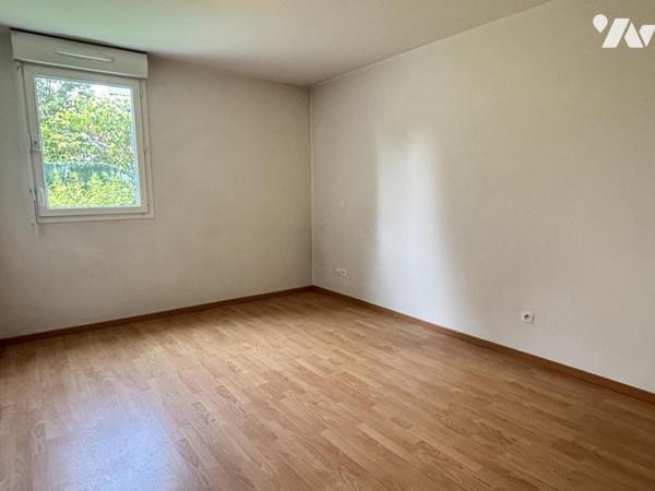 Appartement à Grenoble 3P+C avec jardin privatif - Garage