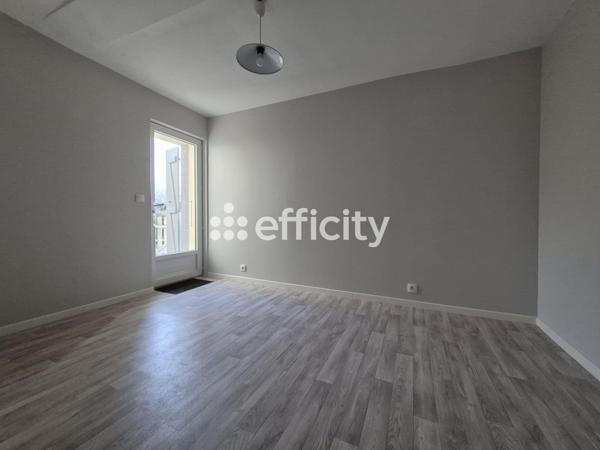 Maison 6 pièces - 121 m² Exclusivité efficity