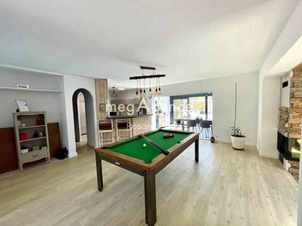 Maison à SAINTE-FOY, 85150 - 5 pièces 206m²