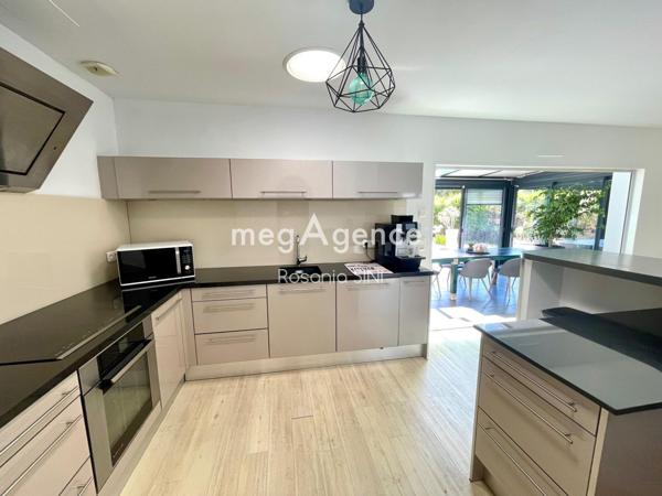 Maison à SAINTE-FOY, 85150 - 5 pièces 206m²