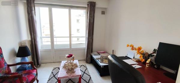 Appartement à vendre à Chambéry en Savoie (73000), ref : 73007-153   
Gare