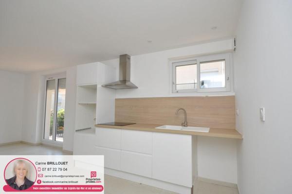 Argelès - Immeuble refait à neuf avec 2 appartements, garages et jardin clos