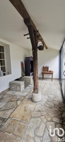 Maison 3 pièces de 84 m² à Charroux (03140)