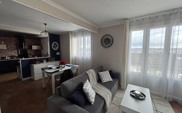 Appartement à louer    3 pièces • 72 m2 Limoges