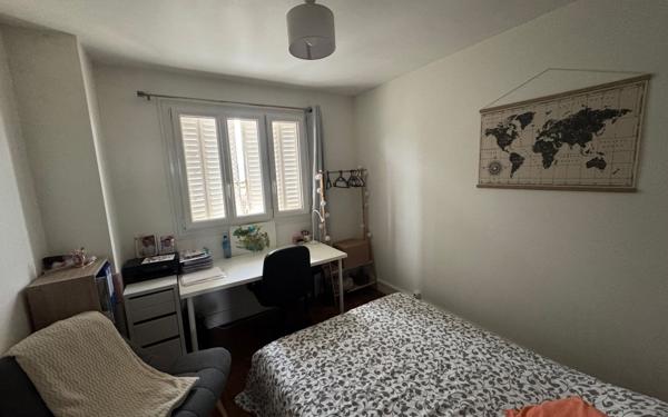 Appartement à louer    3 pièces • 72 m2 Limoges