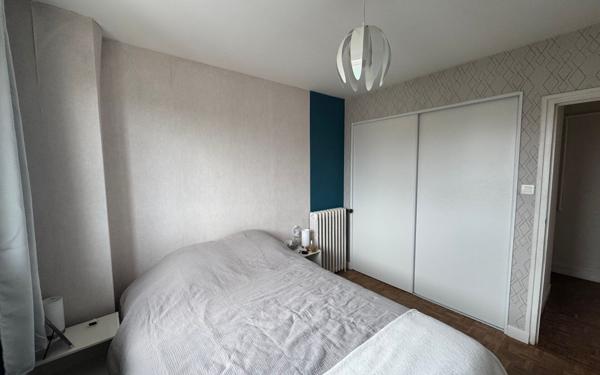 Appartement à louer    3 pièces • 72 m2 Limoges