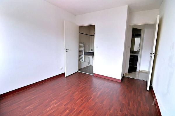 Appartement 3 chambres à Villenave d'Ornon / limite Talence