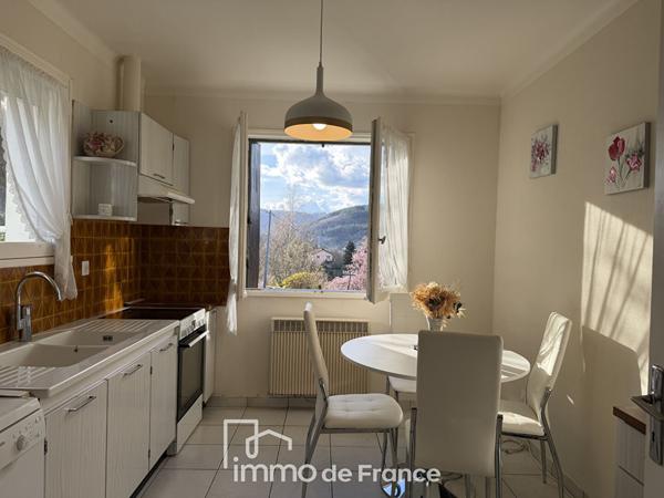 Decazeville Maison T4 avec sous-sol ,véranda et jardin-EXCLUSIVITE-