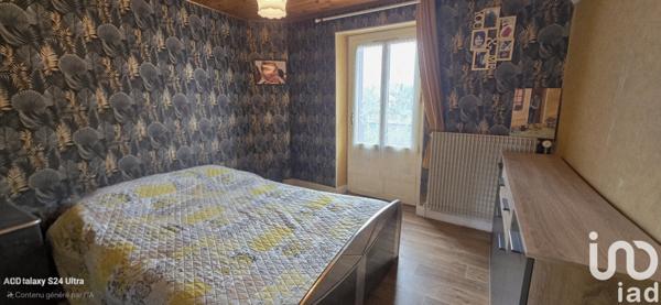 House for sale 4 rooms 84 m² Paulhaguet