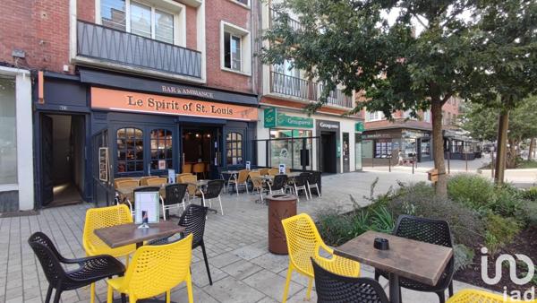 Bar for sale 110 m² Lisieux