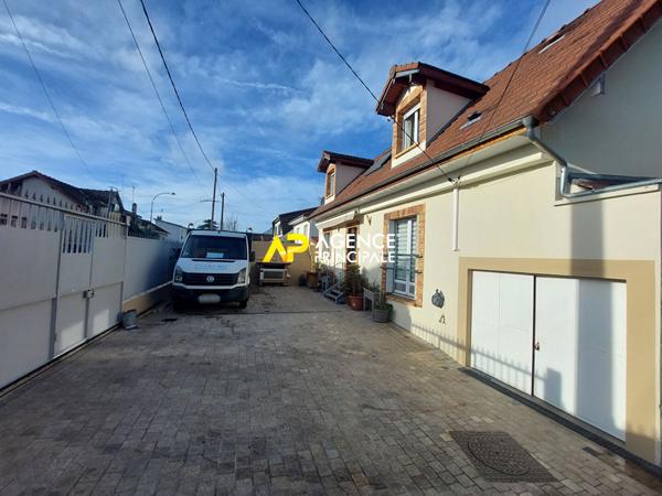 BEZONS _ Maison 5 pièces 90 m2 €452 000 ** - Référence 4356