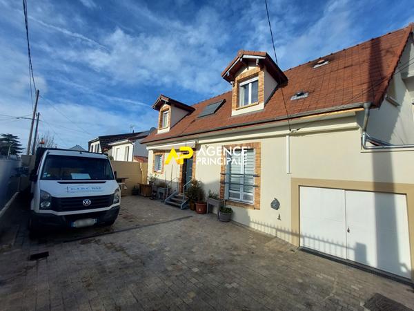 BEZONS _ Maison 5 pièces 90 m2 €452 000 ** - Référence 4356