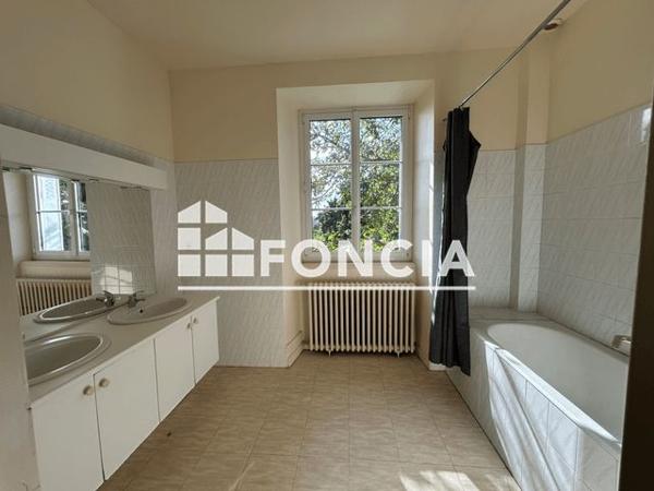 Location Maison 5 pièces 141.98 m² - 21 RUE JOSEPH LESBLEIZ Ploubezre 22300