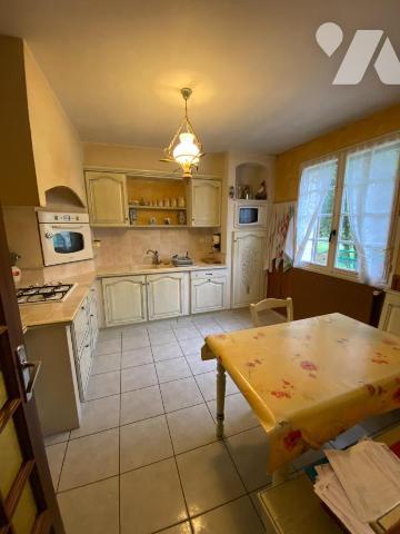 PAVILLON SUR SOUS-SOL à MELLERAY