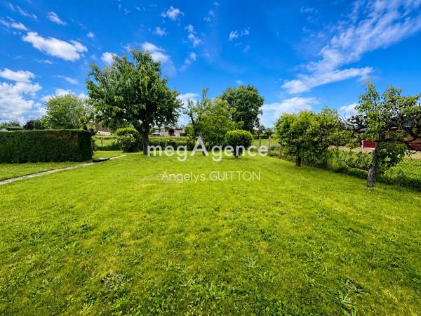 Maison à Beaumont-sur-Sarthe, 72170 - 5 pièces 160m²