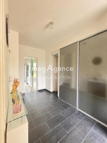 Maison à Beaumont-sur-Sarthe, 72170 - 5 pièces 160m²